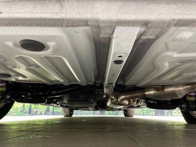 Toyota NOAH 2023-06 195944-19