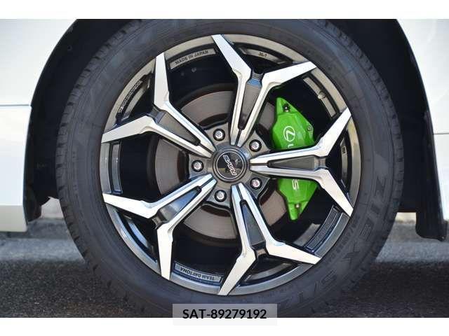 Lexus LX 2020-02 397113-2