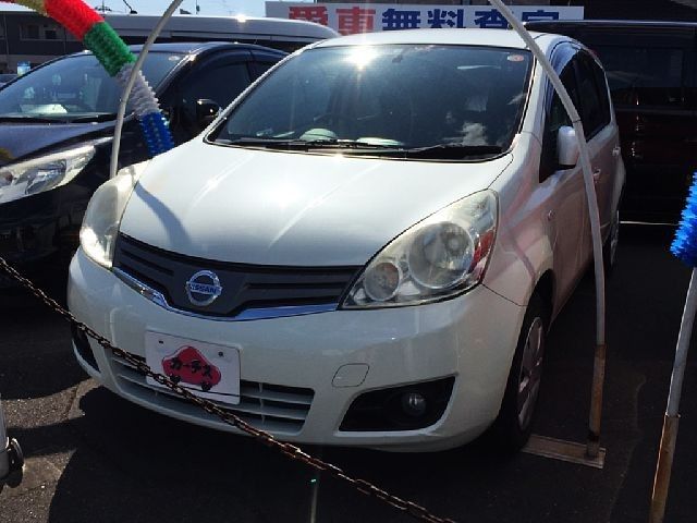 Nissan NOTE 2010-10 188234-0