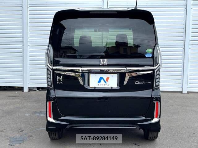 Honda N BOX CUSTOM 2018-05 279297-7