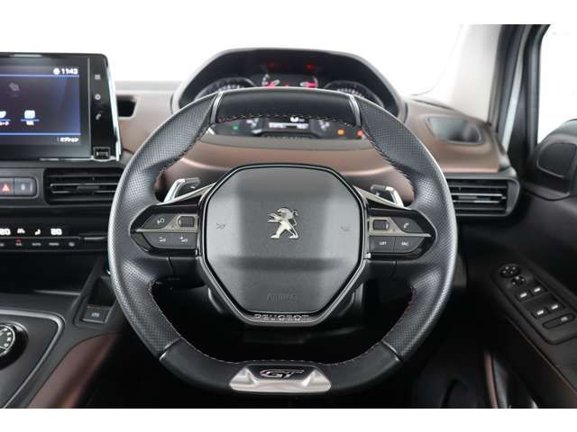 Peugeot Rifter 2021-03 15112-19