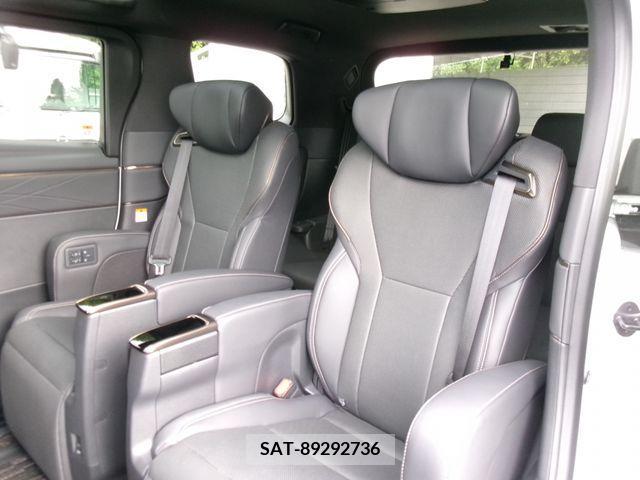 Toyota ALPHARD 2023-07 299683-16