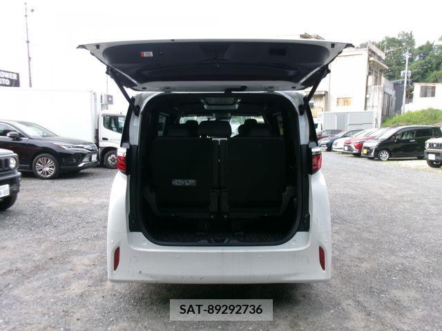 Toyota ALPHARD 2023-07 299683-7