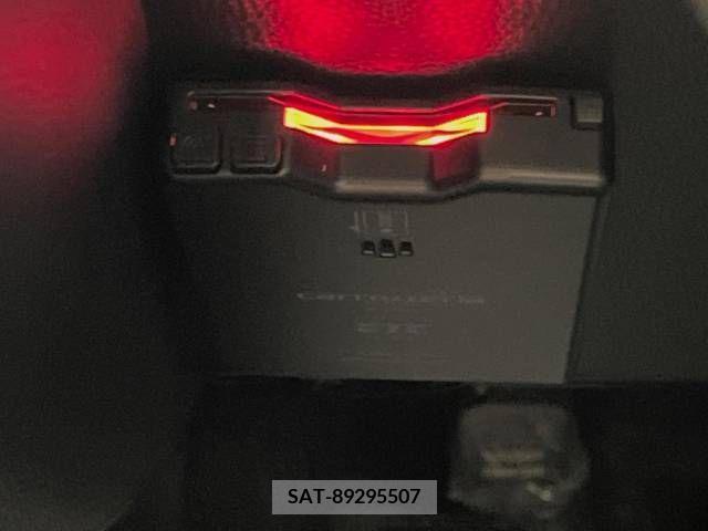 Toyota AQUA 2023-07 389291-7