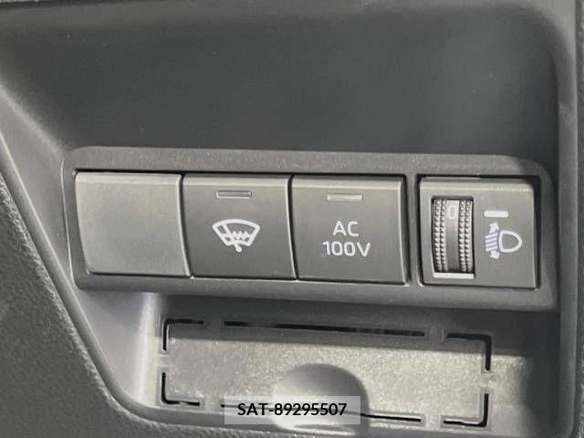 Toyota AQUA 2023-07 389291-5