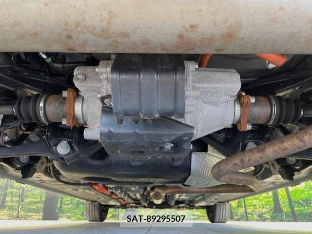 Toyota AQUA 2023-07 389291-19