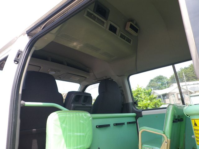 Nissan CARAVAN VAN 2012-02 2324-7