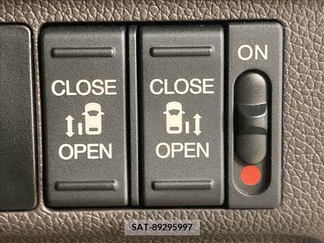 Honda FREED 2018-03 360590-9