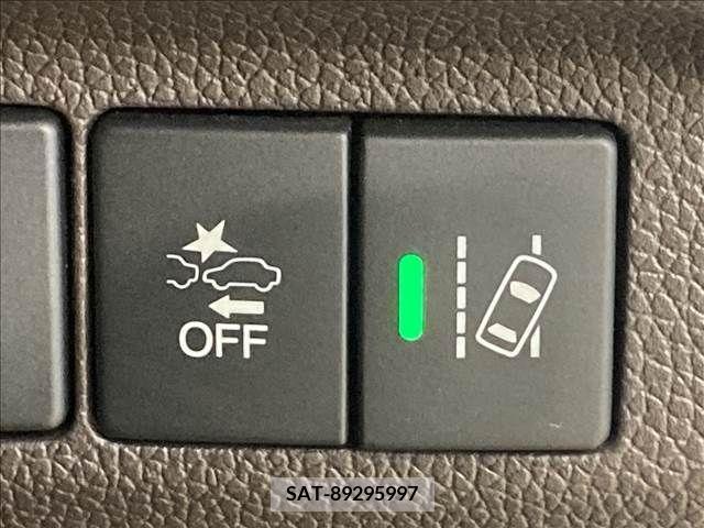 Honda FREED 2018-03 360590-6