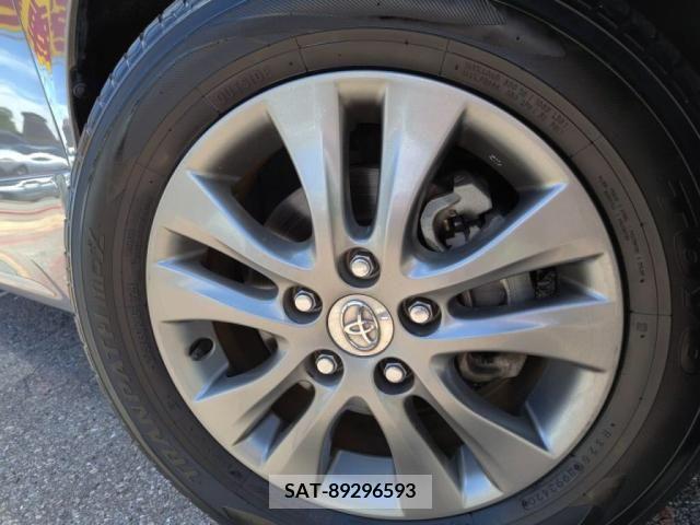 Toyota VOXY 2013-09 321372-27