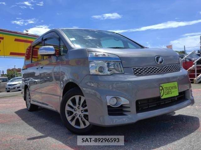 Toyota VOXY 2013-09 321372-24