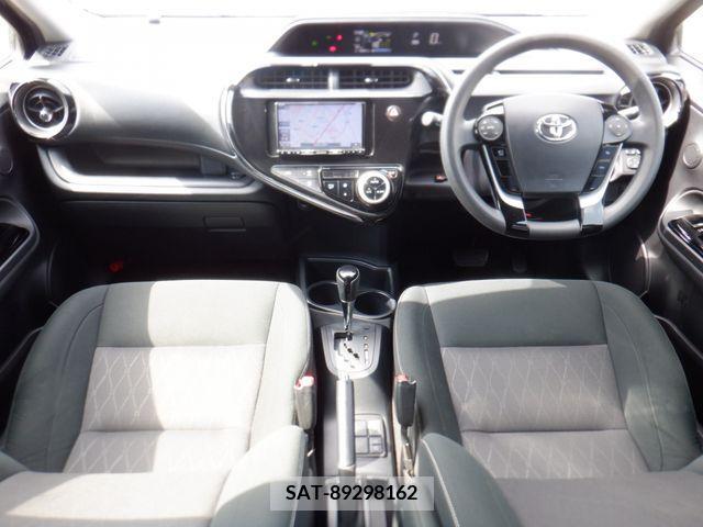 Toyota AQUA 2021-03 314134-1