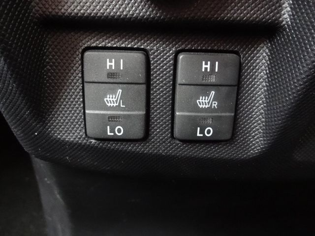 Toyota ESTIMA 2015-05 943-18