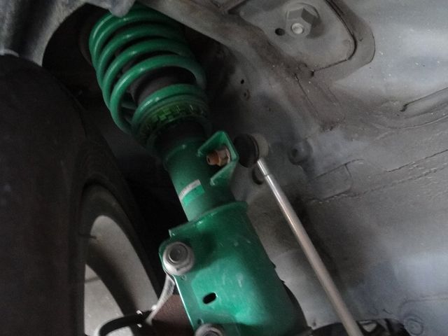 Toyota ESTIMA 2015-05 943-29