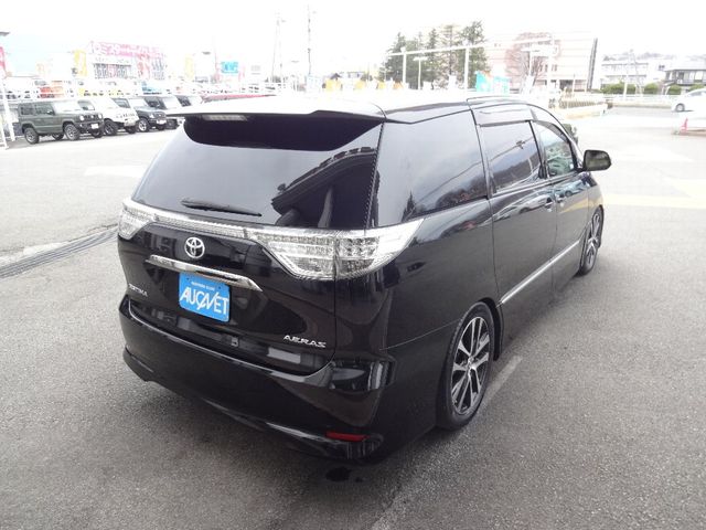 Toyota ESTIMA 2015-05 943-1