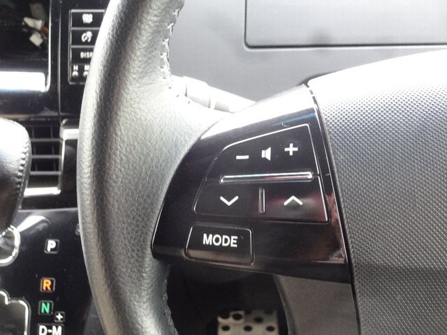 Toyota ESTIMA 2015-05 943-19