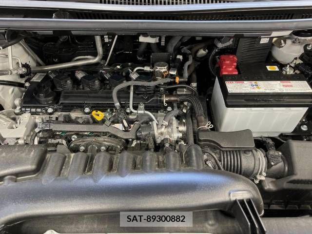 Toyota VOXY 2023-01 394948-19