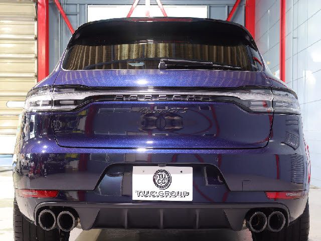 Porsche MACAN 2020-08 19608-5