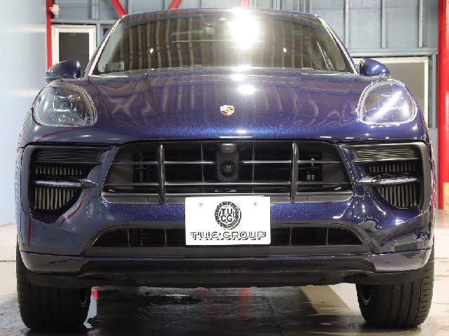 Porsche MACAN 2020-08 19608-4