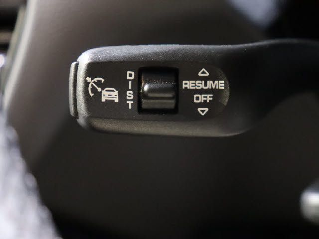Porsche MACAN 2020-08 19608-12