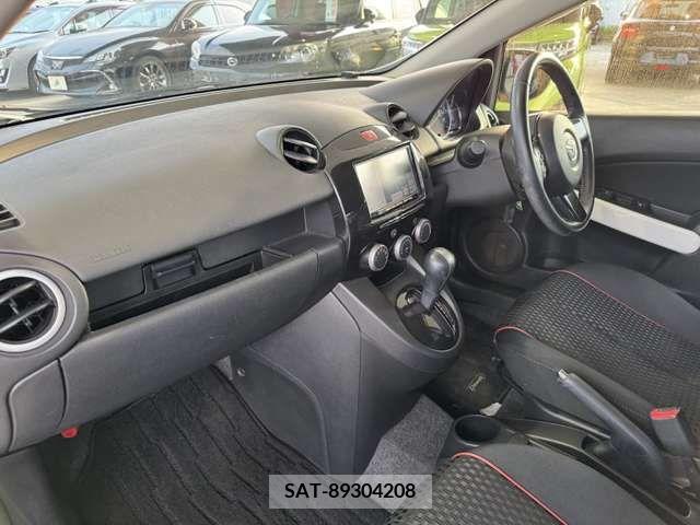 Mazda DEMIO 2013-09 236190-15