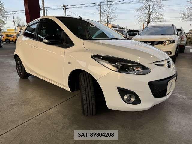 Mazda DEMIO 2013-09 236190-4