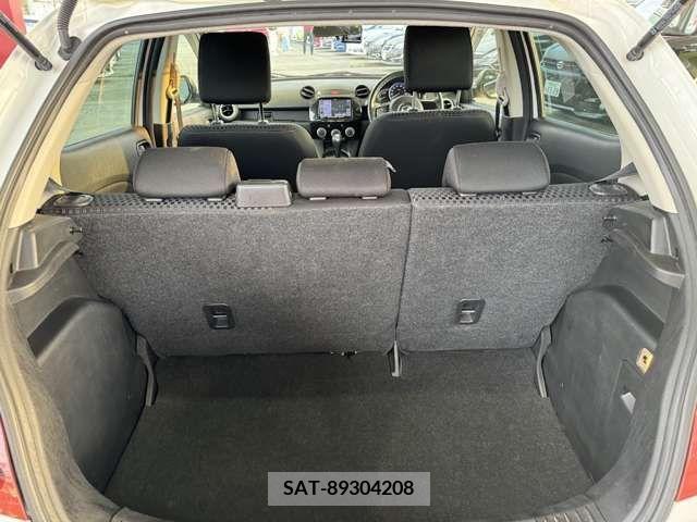 Mazda DEMIO 2013-09 236190-12