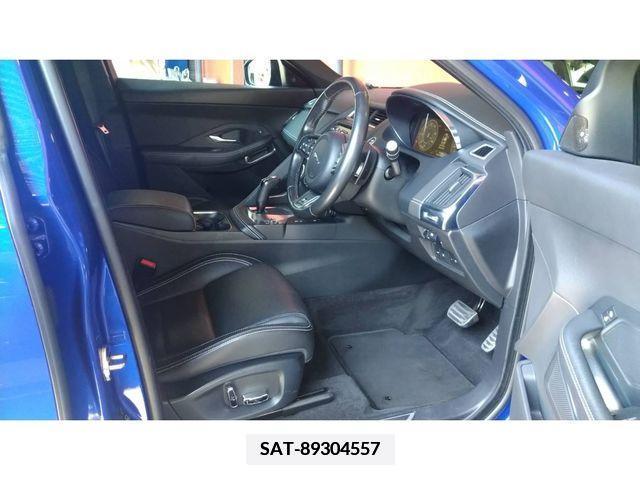 Jaguar E-PACE 2018-05 376219-9