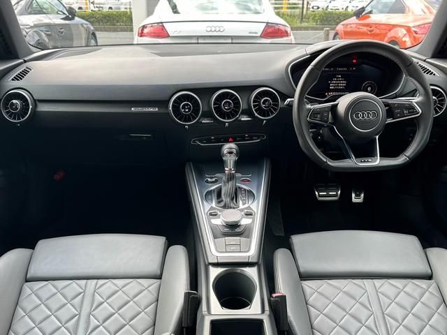 Audi TTS 2015-08 11566-8