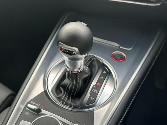 Audi TTS 2015-08 11566-13