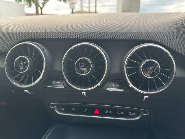 Audi TTS 2015-08 11566-12