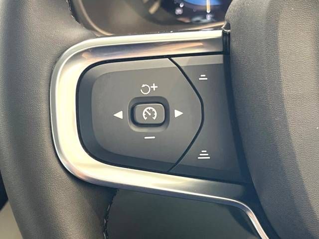 Volvo XC40 2022-09 14684-10