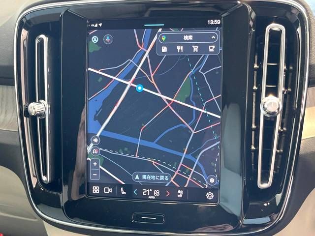 Volvo XC40 2022-09 14684-5