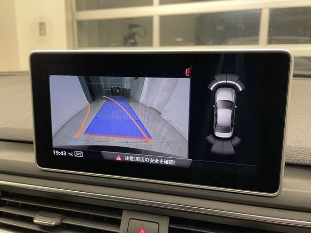 Audi A4 2016-06 7610-11