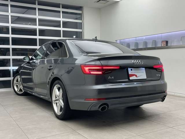 Audi A4 2016-06 7610-5