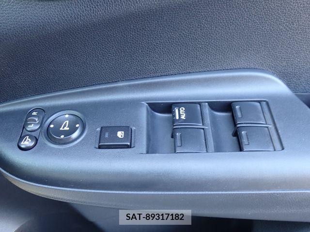 Honda FIT 2018-10 203434-12