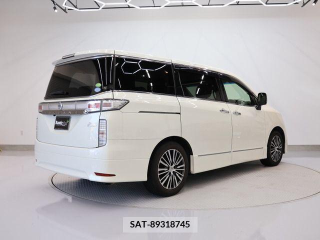 Nissan ELGRAND 2018-02 316278-8