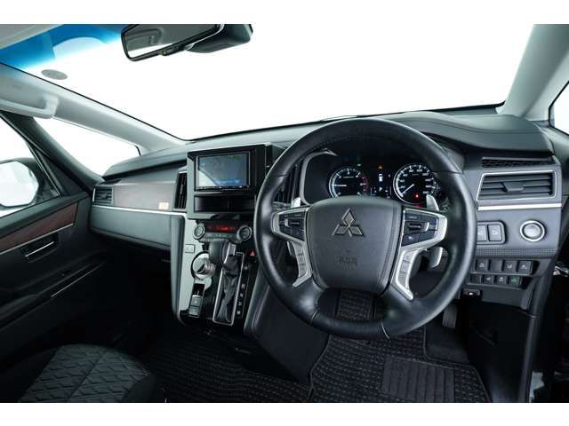Mitsubishi DELICA D5 2021-12 1071-14