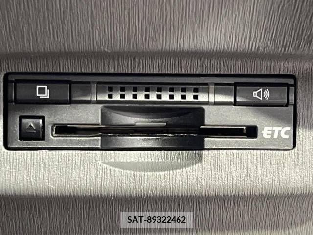 Toyota PRIUS 2011-08 381193-6