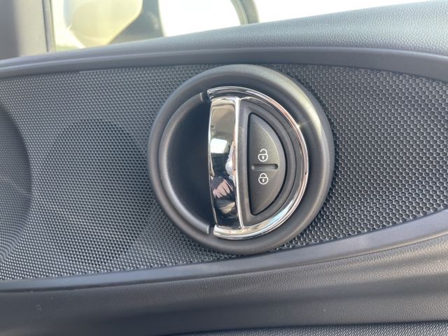 Bmw MINI 2022-10 188838-15
