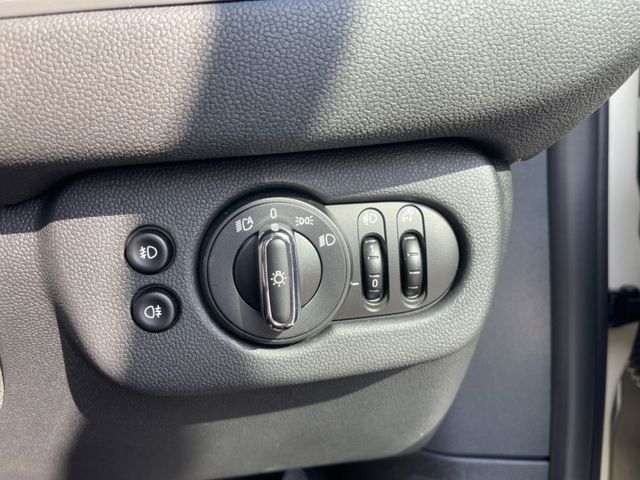 Bmw MINI 2022-10 188838-16