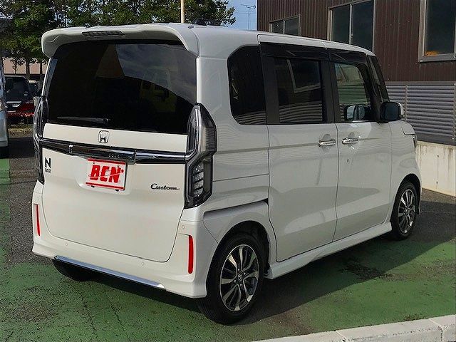 Honda N BOX 2021-06 18074-2