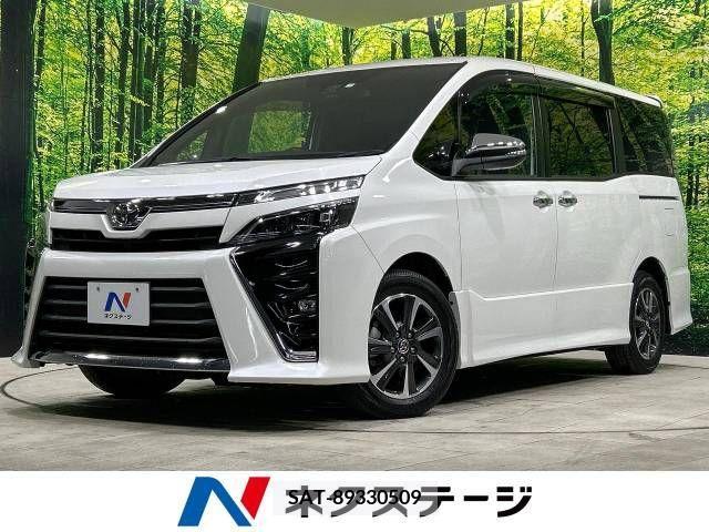 Toyota VOXY 2018-07 207155-0
