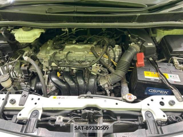 Toyota VOXY 2018-07 207155-18
