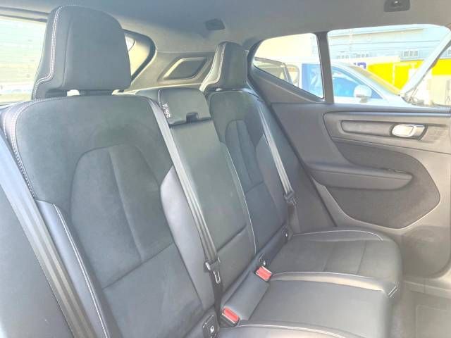 Volvo XC40 2021-06 192977-12
