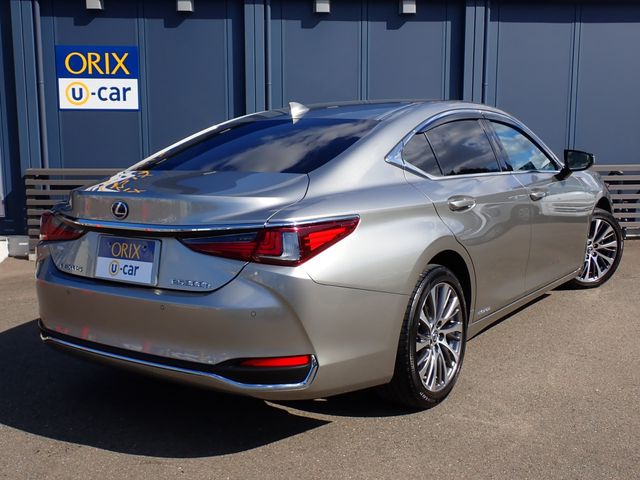Lexus ES 2021-04 22357-2