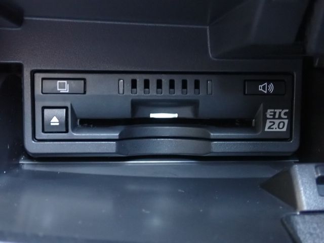 Lexus ES 2021-04 22357-14
