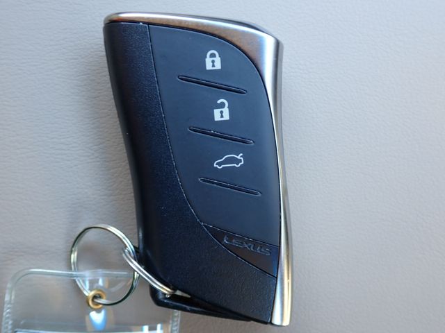 Lexus ES 2021-04 22357-15