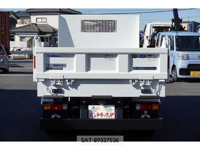 Mitsubishi CANTER 2023-09 225567-3
