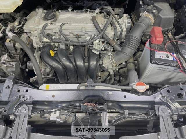 Toyota NOAH 2016-05 379786-19
